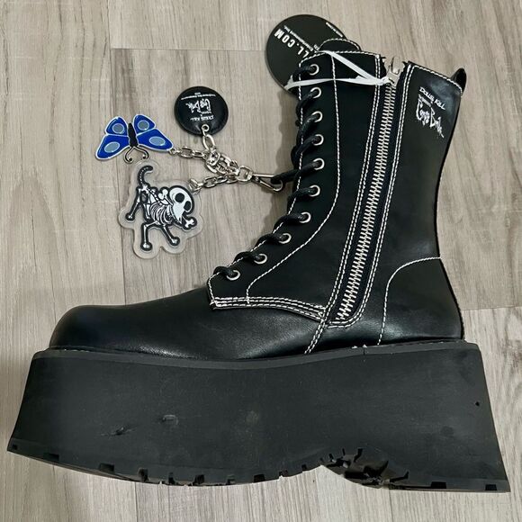 Disney Corpse Bride boots x Dolls Kill sz 10 - Picture 8 of 12